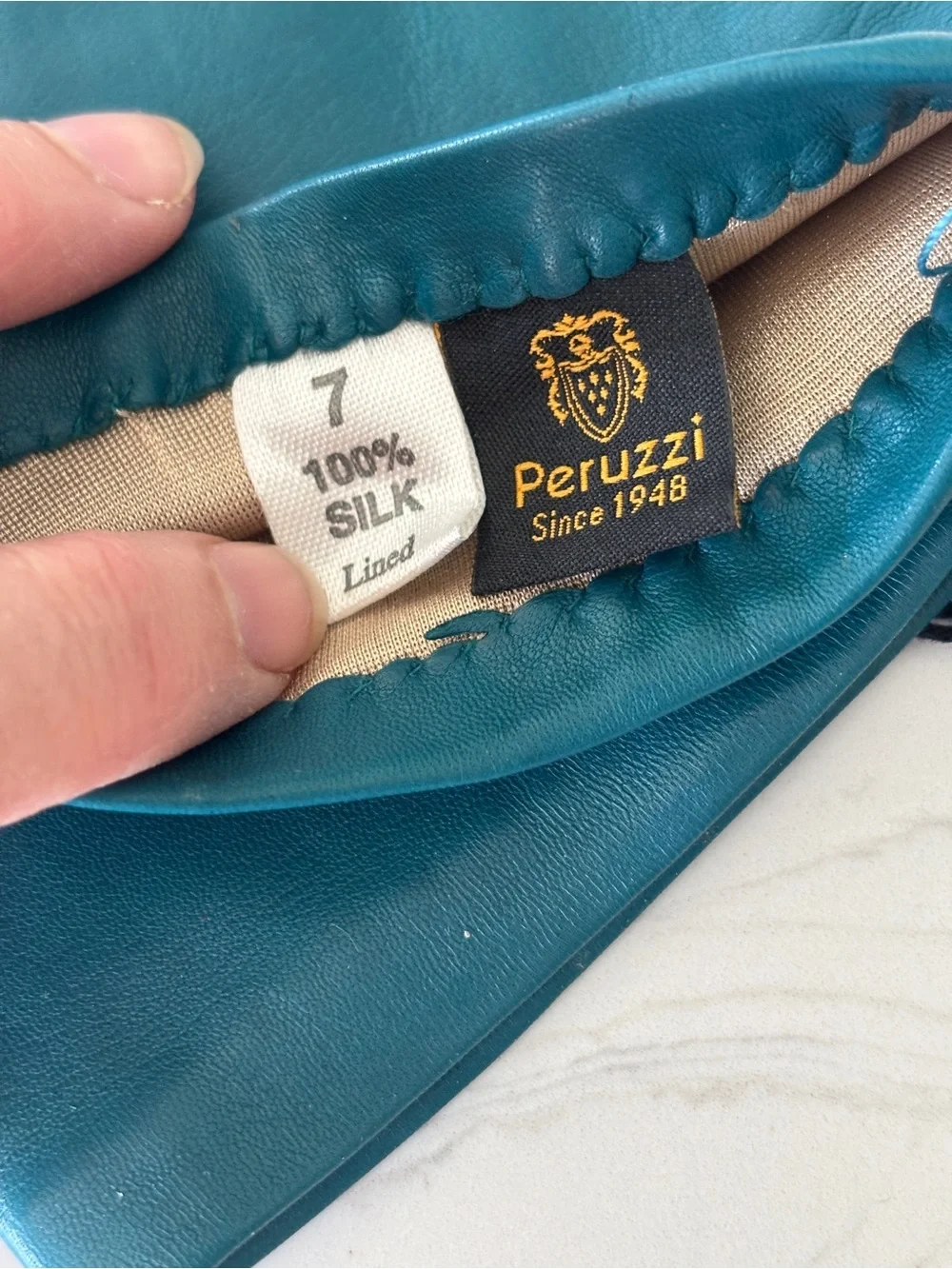 Peruzzi Italian Silk Lined Leather Gloves sz 7, deep teal, NWT